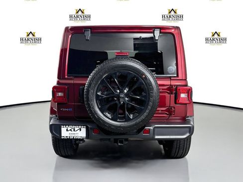 Used 2021 Jeep Wrangler Unlimited Sahara w/ Cold Weather Group AWD/4WD image 6