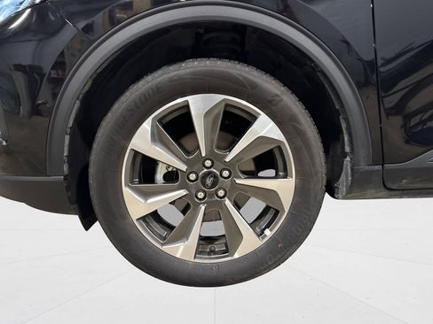 Used 2024 Ford Escape Platinum AWD/4WD image 52