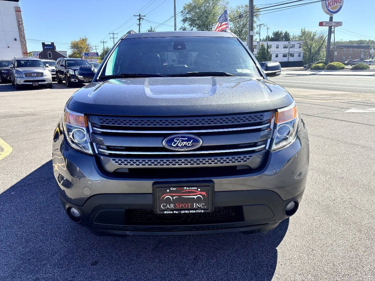 Used 2015 Ford Explorer Limited w/ Equipment Group 302A AWD/4WD image 9