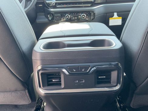 Used 2026 GMC Sierra 1500 SLT RWD image 52