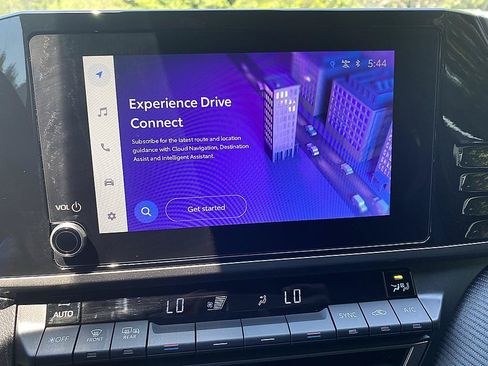 Certified 2026 Toyota Camry SE w/ Convenience Package FWD image 16