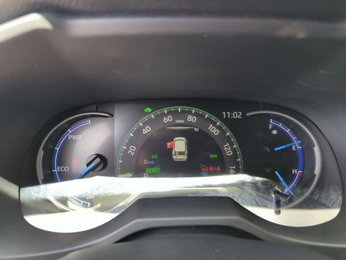 Used 2020 Toyota RAV4 XSE w/ XSE Grade Weather Package image 38