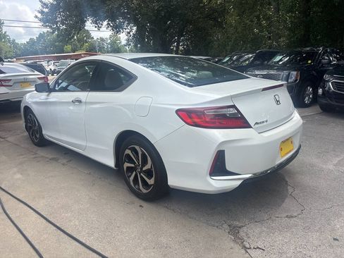 Used 2017 Honda Accord LX-S image 7