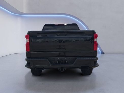 Used 2020 Chevrolet Silverado 1500 LT Trail Boss w/ Midnight Edition AWD/4WD image 6