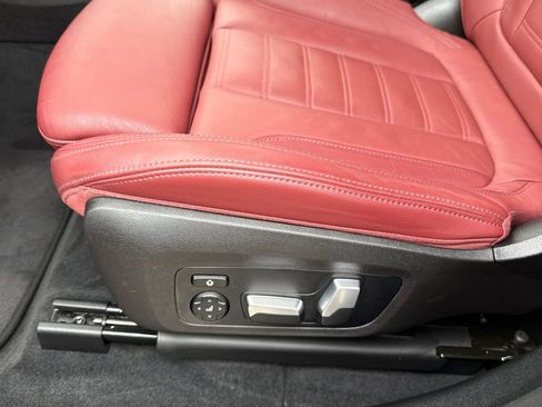 Certified 2021 BMW X4 xDrive30i w/ Executive Package image 14