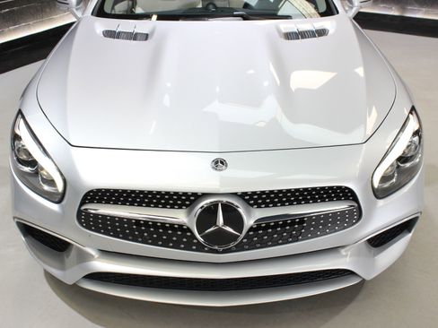 Used 2020 Mercedes-Benz SL 450 image 6