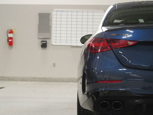 Used 2025 Mercedes-Benz C 43 AMG 4MATIC Sedan image 11