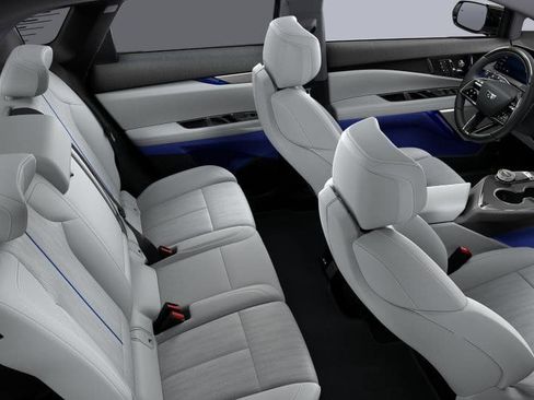 New 2026 Cadillac Optiq Sport 2 image 27