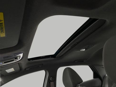 Certified 2025 Hyundai Elantra SEL image 32