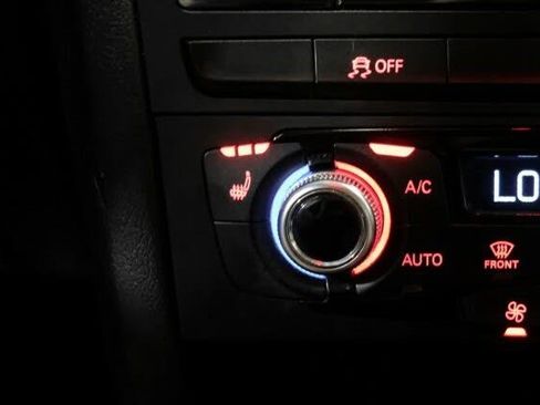 Used 2015 Audi A4 2.0T Premium Plus w/ Technology Package image 23