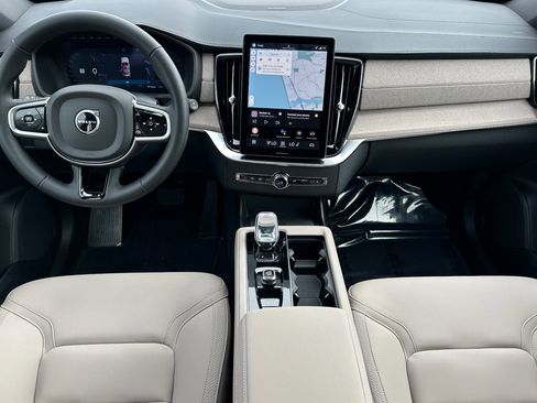 New 2026 Volvo XC90 B6 Plus image 11