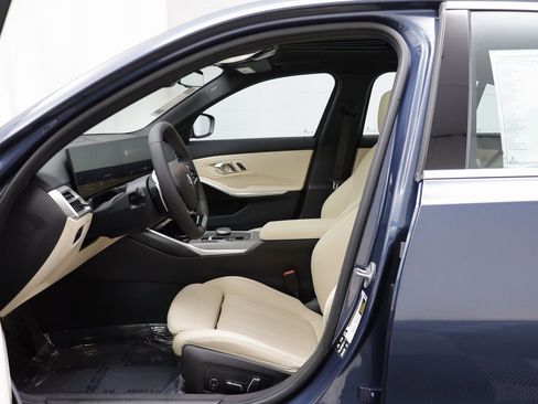 New 2026 BMW 330i xDrive Sedan w/ Premium Package image 5