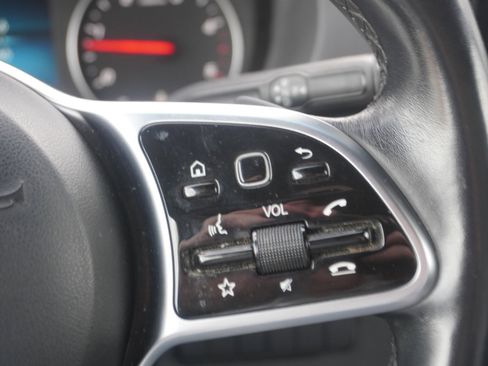 Used 2019 Mercedes-Benz Sprinter 170 image 12