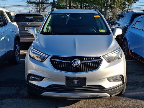 Used 2019 Buick Encore Essence image 3