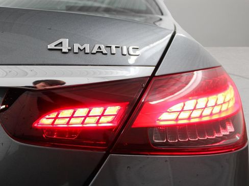 Used 2023 Mercedes-Benz E 350 4MATIC Sedan image 32