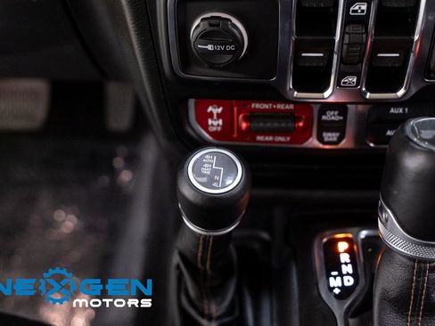 Used 2023 Jeep Wrangler Unlimited Rubicon 392 w/ Xtreme Recon 35" Tire Package image 16