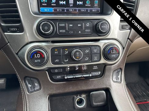Used 2017 Chevrolet Suburban LT AWD/4WD image 10