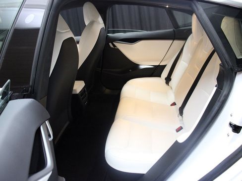 Used 2020 Tesla Model S AWD image 56