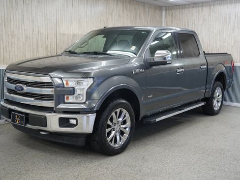 Used 2017 Ford F150 Lariat w/ Equipment Group 502A Luxury image 4