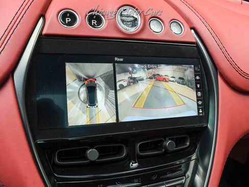 Used 2022 Aston Martin DBX AWD/4WD image 13