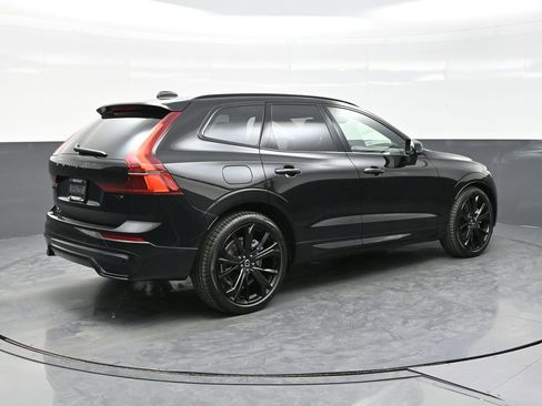 New 2026 Volvo XC60 T8 Ultra w/ Climate Package AWD/4WD image 7