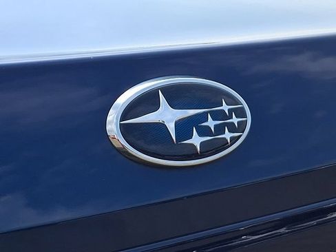 Used 2010 Subaru Legacy 2.5i Premium AWD/4WD image 31
