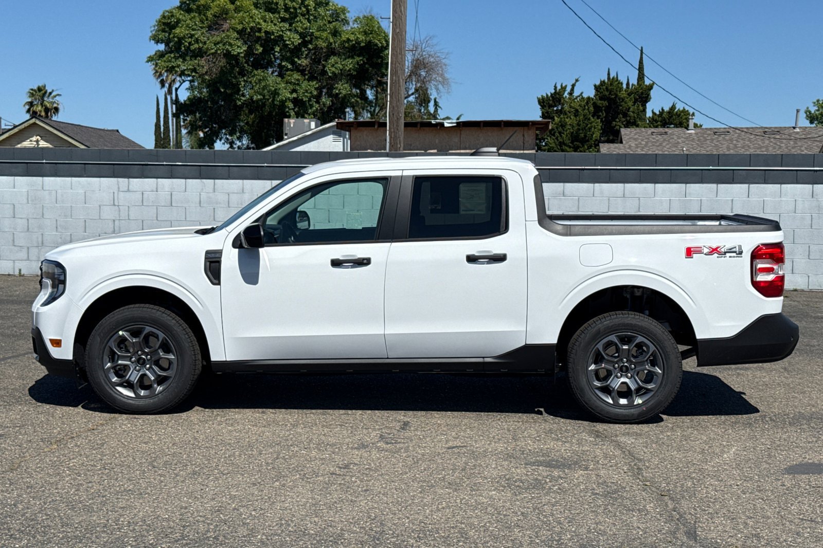 New 2026 Ford Maverick XLT w/ XLT Luxury Package AWD/4WD image 7