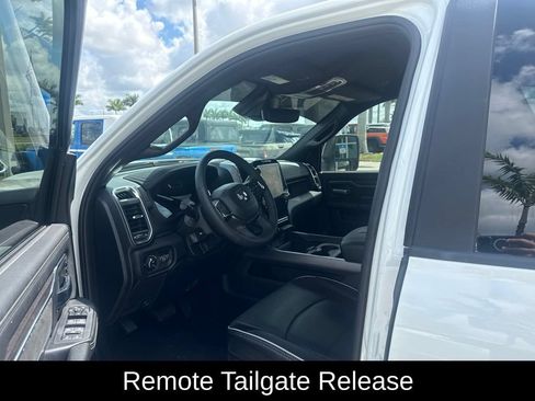 Used 2026 RAM 2500 Laramie AWD/4WD image 6