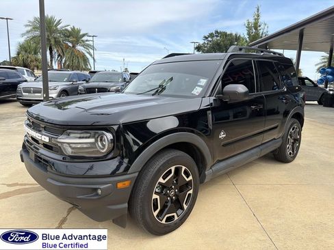 Used 2023 Ford Bronco Sport Outer Banks w/ Tech Package AWD/4WD image 5