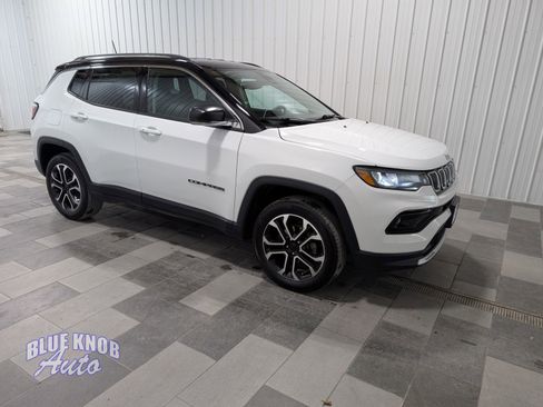 Used 2022 Jeep Compass Limited image 5