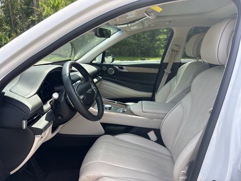 Used 2023 Genesis GV80 2.5T w/ Prestige Package AWD/4WD image 7