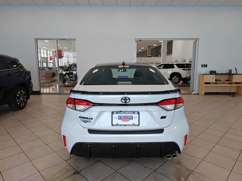 New 2026 Toyota Corolla SE w/ SE Package image 4