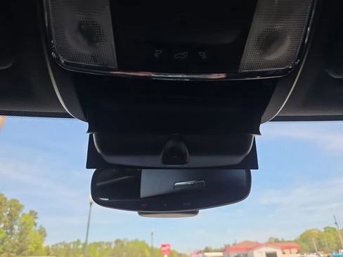 Used 2020 Jeep Grand Cherokee Limited w/ Luxury Group II image 43