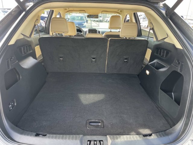 Used 2024 Ford Edge SEL w/ Convenience Package AWD/4WD image 8