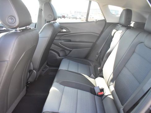 New 2026 Chevrolet Trax LT image 15