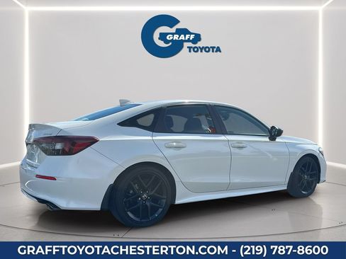 Used 2025 Honda Civic Sport image 8