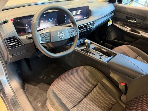 New 2026 Nissan Sentra SR w/ Floor Mat Package image 10
