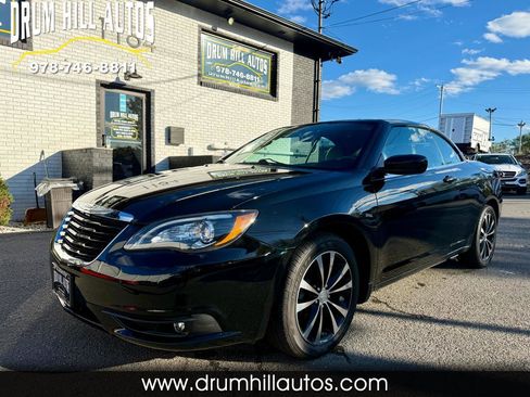 Used 2012 Chrysler 200 S FWD image 1