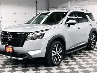 New 2025 Nissan Pathfinder Platinum w/ Lighting Package (N93) AWD/4WD video 2