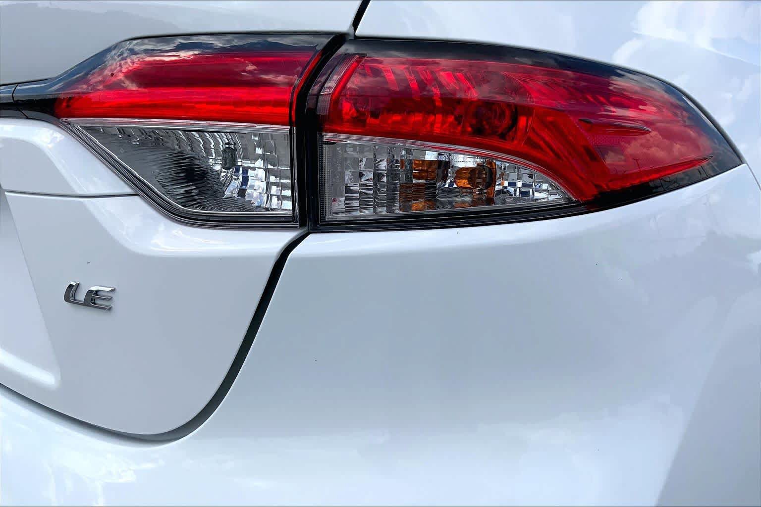 Used 2024 Toyota Corolla LE FWD image 10