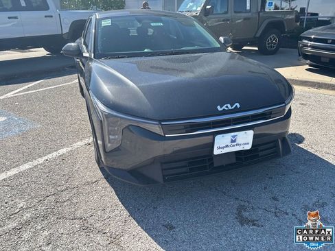 Used 2025 Kia K4 FWD image 8