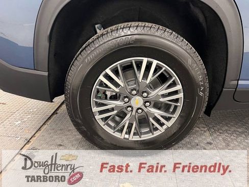 New 2026 Chevrolet Traverse LT w/ Driver Confidence Package image 18