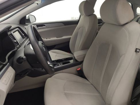 Used 2019 Hyundai Sonata SE image 17