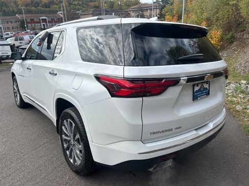 Used 2023 Chevrolet Traverse Premier image 19