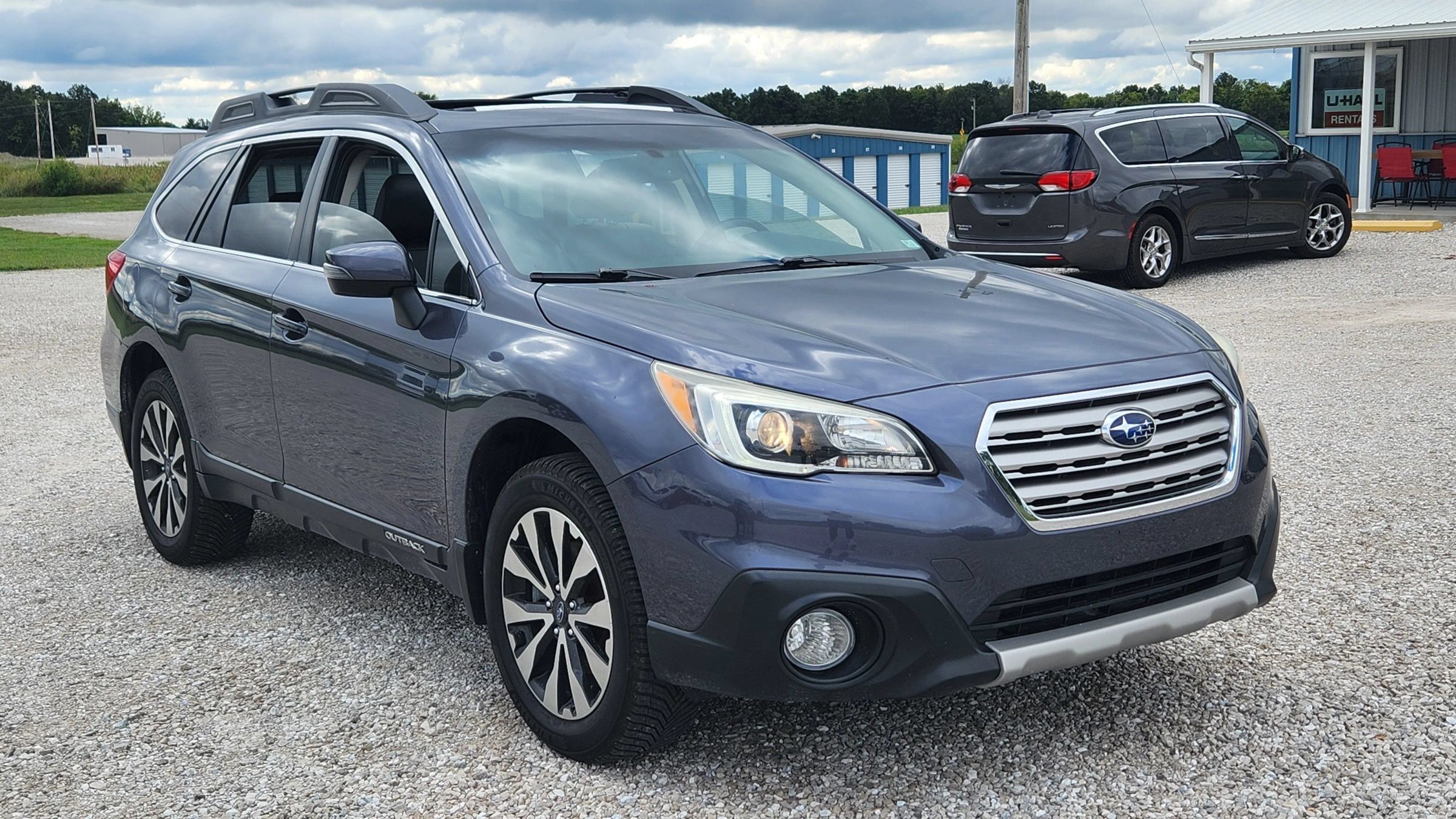 Used 2017 Subaru Outback 2.5i Limited w/ Popular Package #5 AWD/4WD image 1