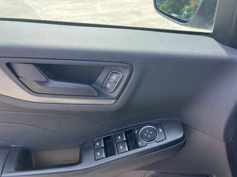 Used 2025 Ford Escape Active AWD/4WD image 14