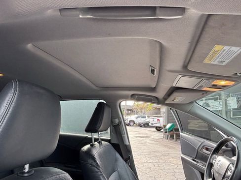 Used 2017 Honda Accord EX-L image 15