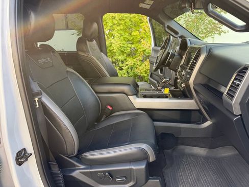 Used 2017 Ford F150 Raptor w/ Equipment Group 802A Luxury AWD/4WD image 13