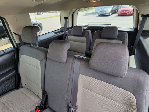 Used 2010 Ford Flex SE image 9