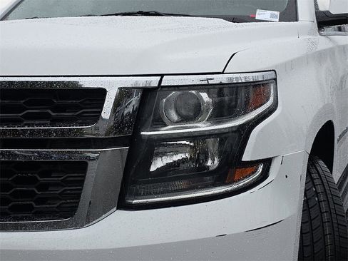 Used 2019 Chevrolet Suburban LT image 36